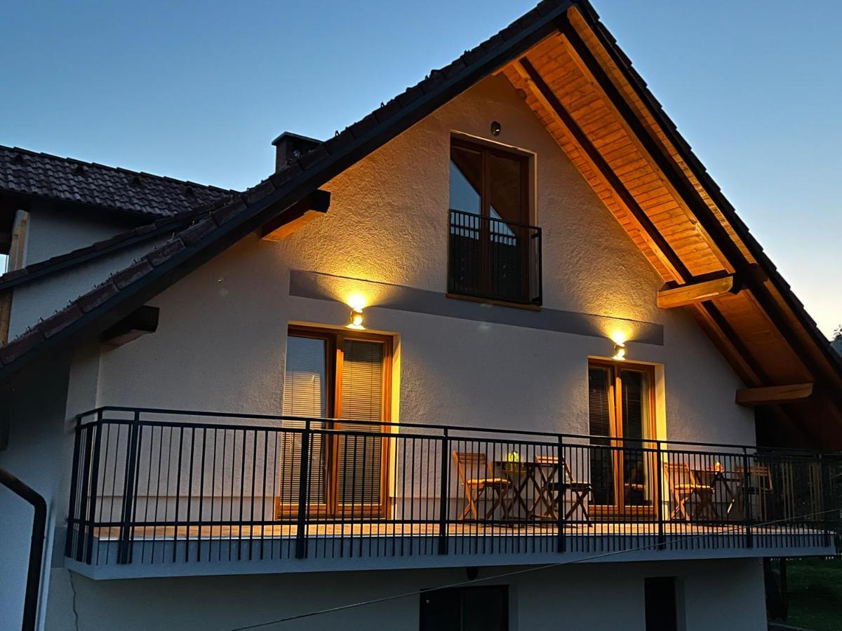 Apartma Ela Zgornje Gorje Kültér fotó